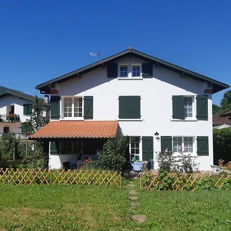 Jean Pied De Port: Nere Nahia Apartman