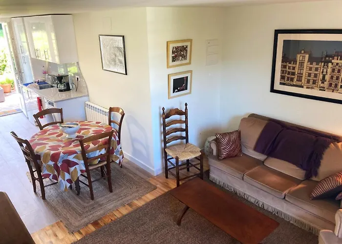 Jean Pied De Port: Nere Nahia شقة سان جان بييه دو بور